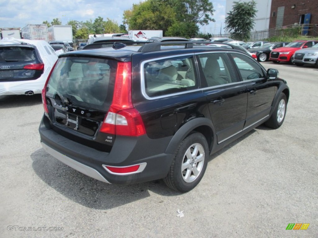 2010 XC70 3.2 AWD - Black / Sandstone photo #3
