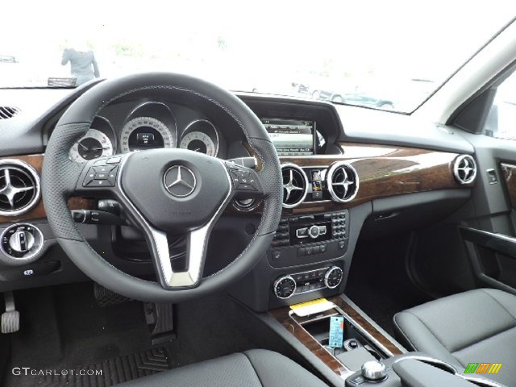 2015 GLK 350 4Matic - Paladium Silver Metallic / Black photo #8