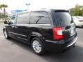 2014 Brilliant Black Crystal Pearl Chrysler Town & Country Limited  photo #3