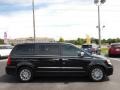 2014 Brilliant Black Crystal Pearl Chrysler Town & Country Limited  photo #12