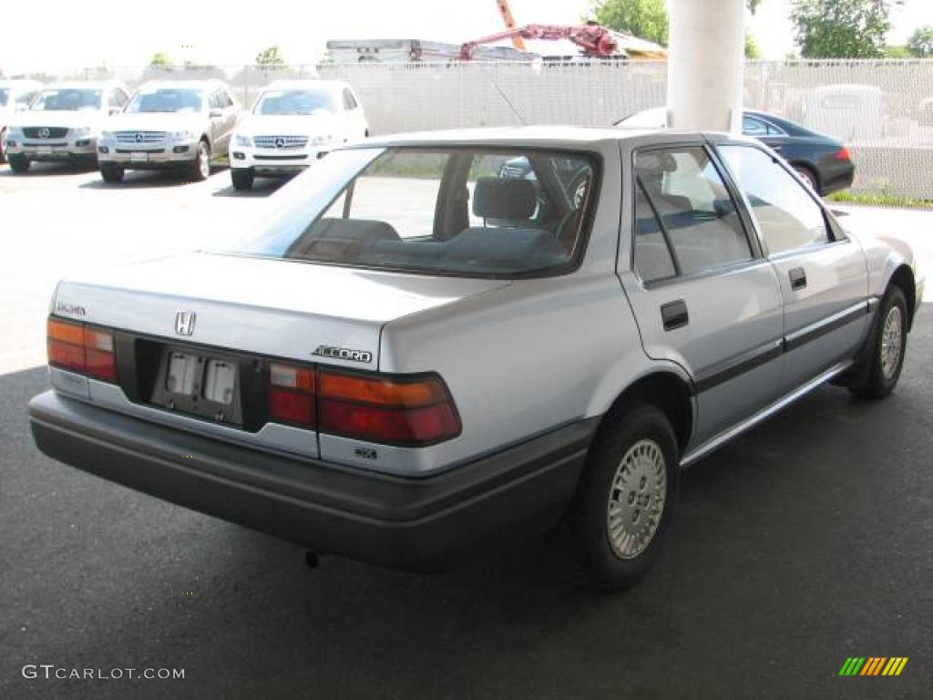 1987 Accord DX Sedan - Stratos Blue Metallic / Blue photo #4