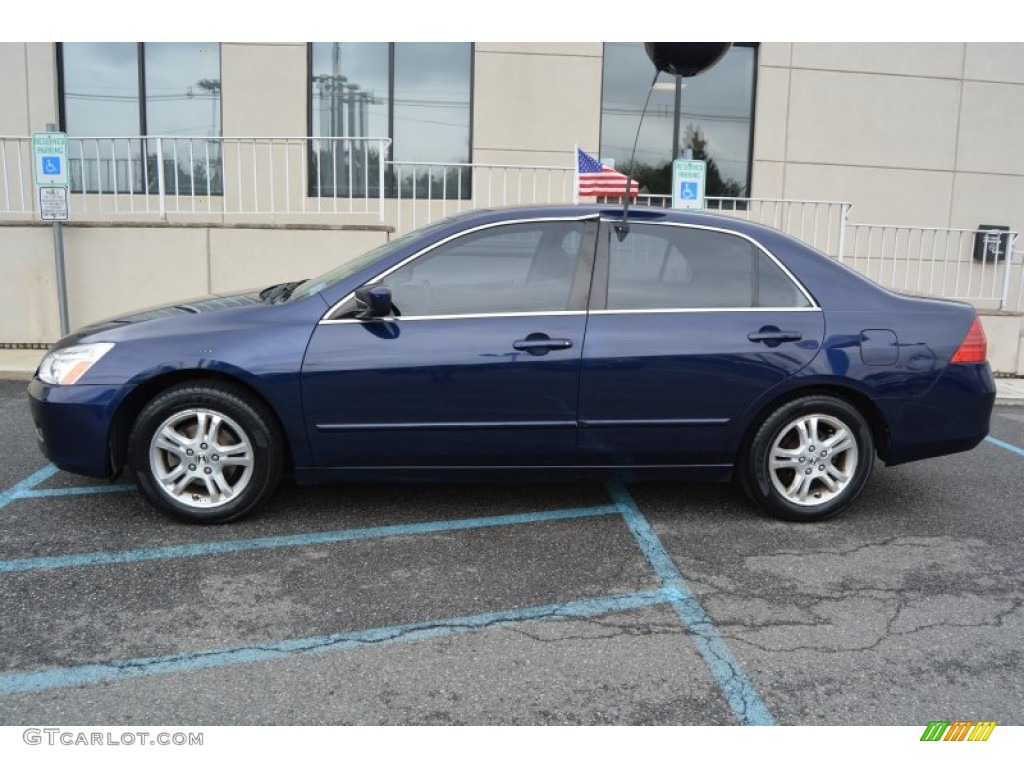 2006 Accord SE Sedan - Royal Blue Pearl / Gray photo #5