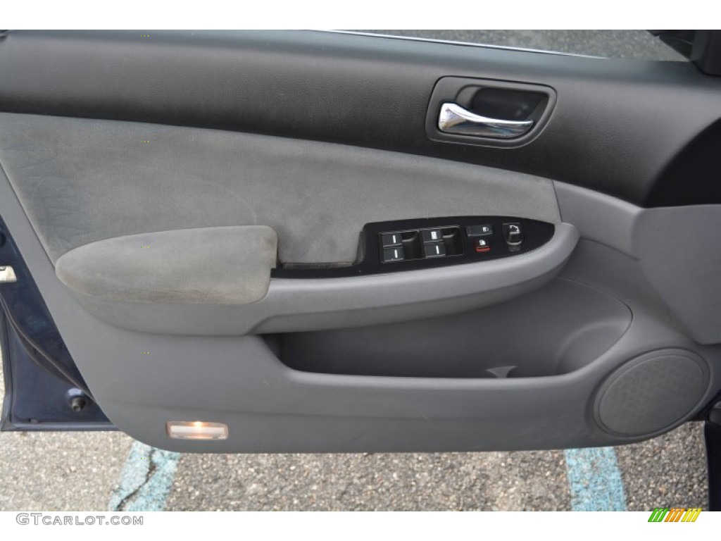 2006 Accord SE Sedan - Royal Blue Pearl / Gray photo #9
