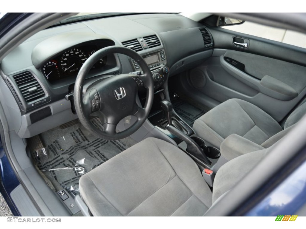 2006 Accord SE Sedan - Royal Blue Pearl / Gray photo #11