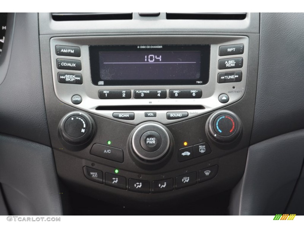 2006 Accord SE Sedan - Royal Blue Pearl / Gray photo #14