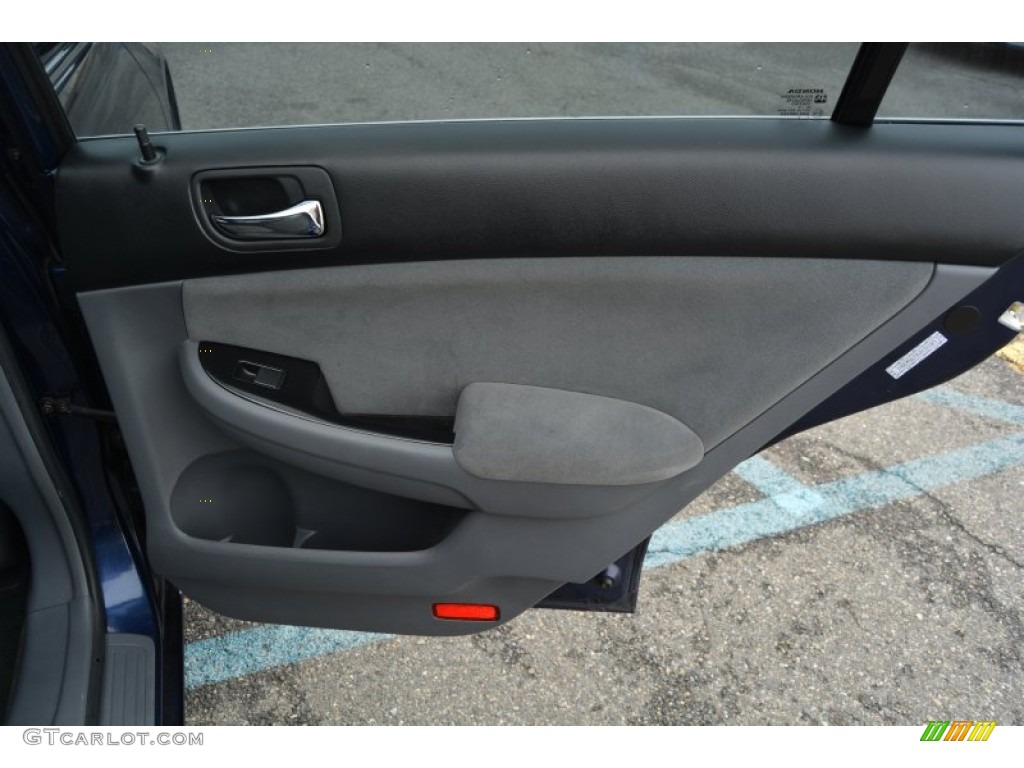 2006 Accord SE Sedan - Royal Blue Pearl / Gray photo #22