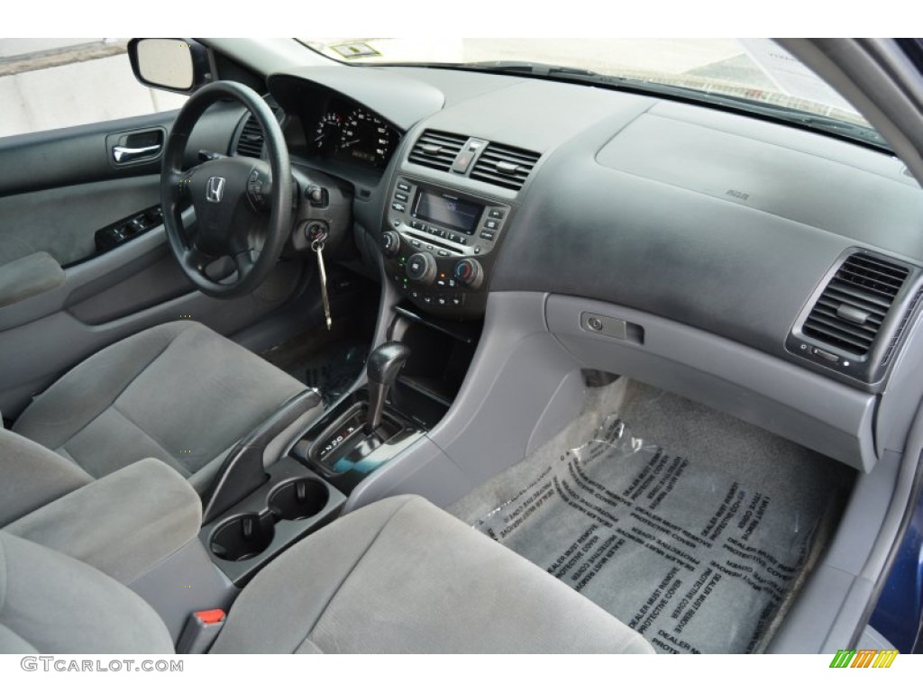 2006 Accord SE Sedan - Royal Blue Pearl / Gray photo #25