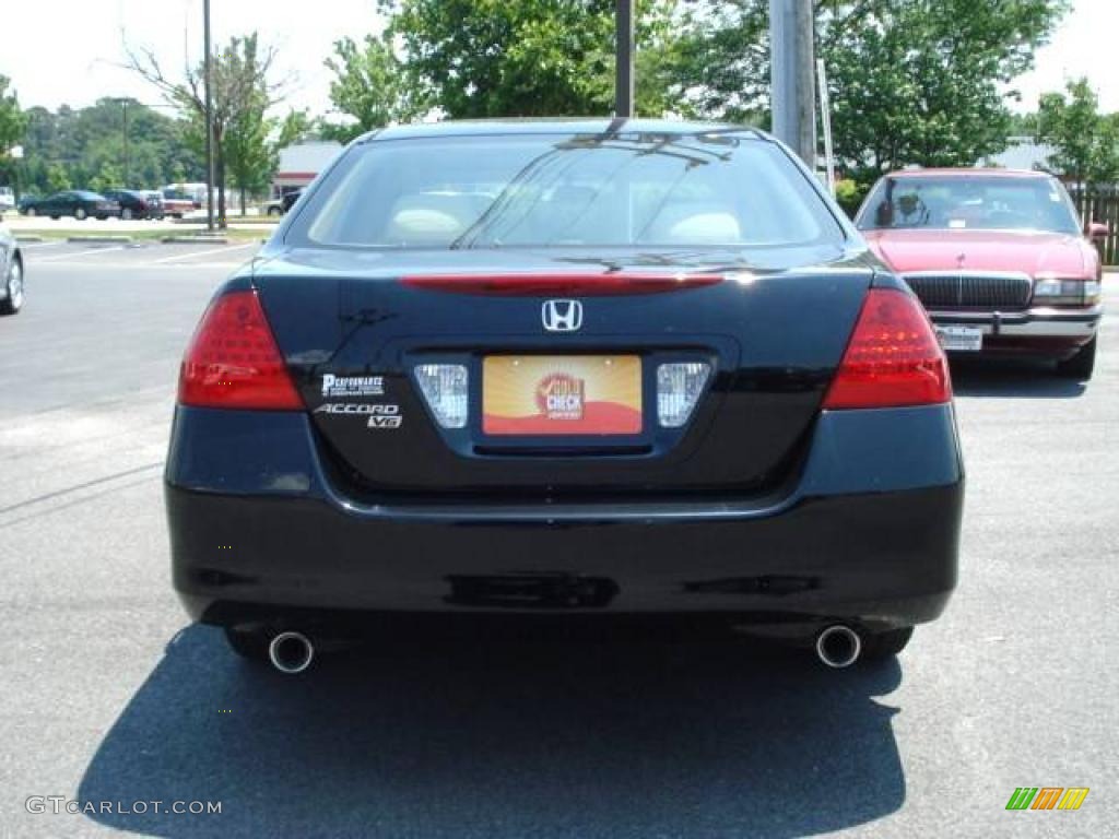 2006 Accord LX V6 Sedan - Nighthawk Black Pearl / Ivory photo #3