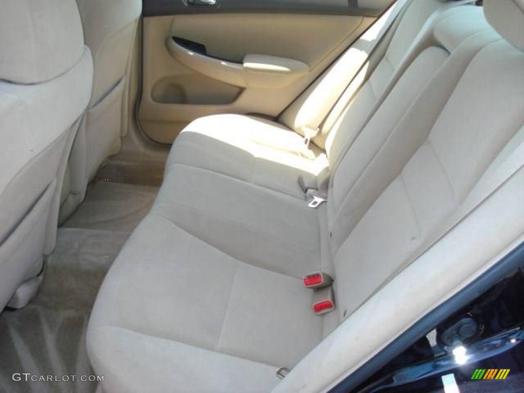 2006 Accord LX V6 Sedan - Nighthawk Black Pearl / Ivory photo #7