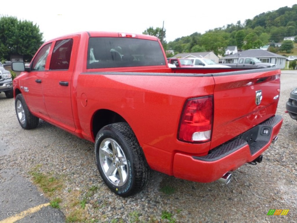 Flame Red 2016 Ram 1500 Express Crew Cab 4x4 Exterior Photo #107049847