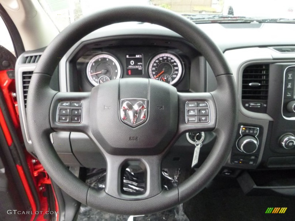 2016 Ram 1500 Express Crew Cab 4x4 Black/Diesel Gray Steering Wheel Photo #107050060