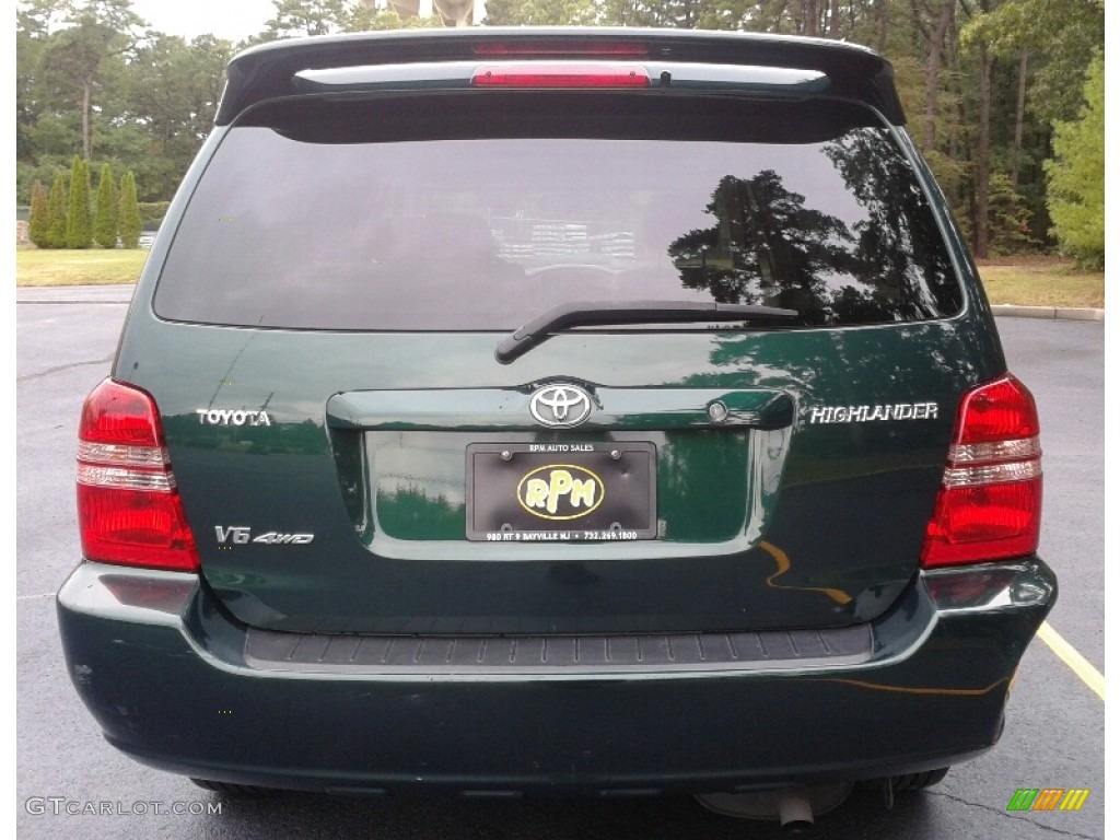 2003 Highlander V6 4WD - Electric Green Mica / Ivory photo #6