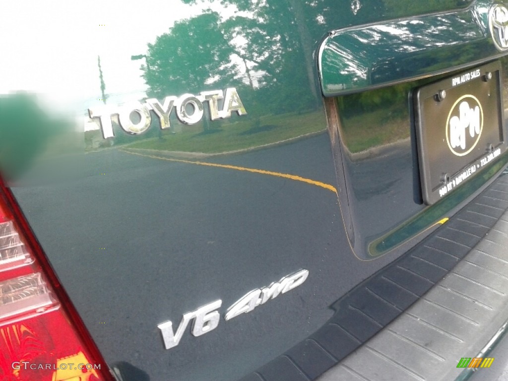 2003 Highlander V6 4WD - Electric Green Mica / Ivory photo #7