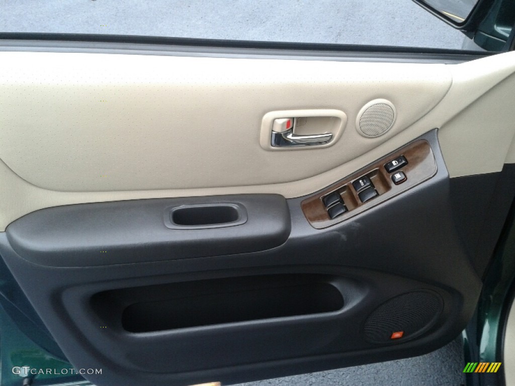 2003 Highlander V6 4WD - Electric Green Mica / Ivory photo #11
