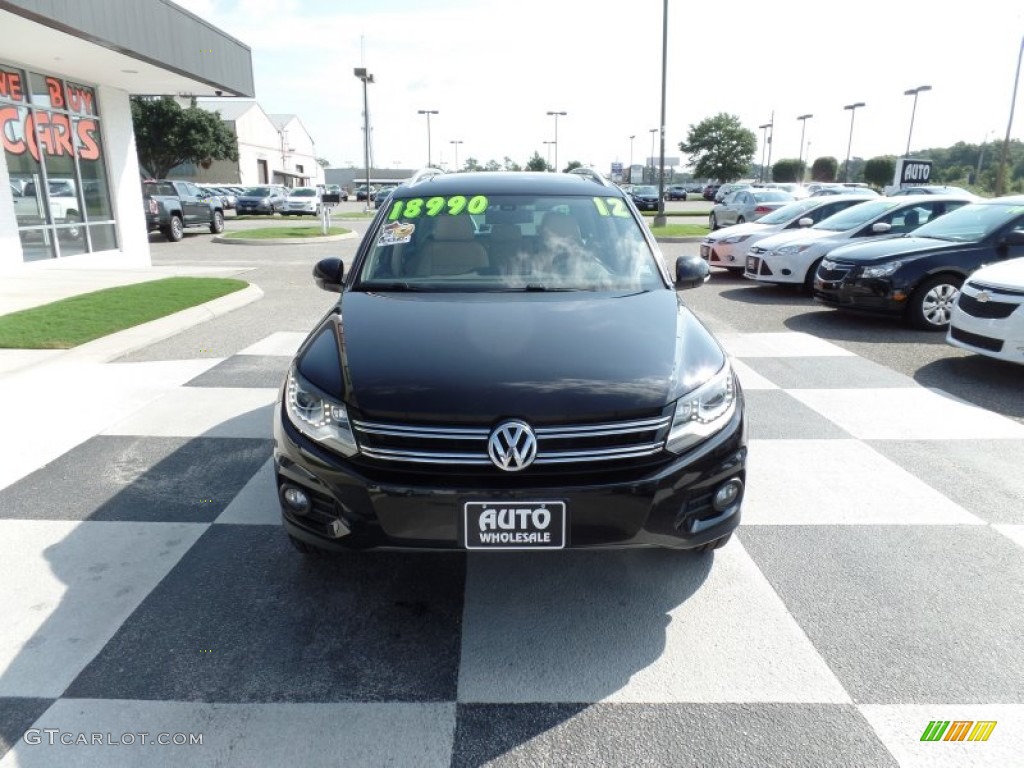 2012 Tiguan SEL - Deep Black Metallic / Beige photo #2