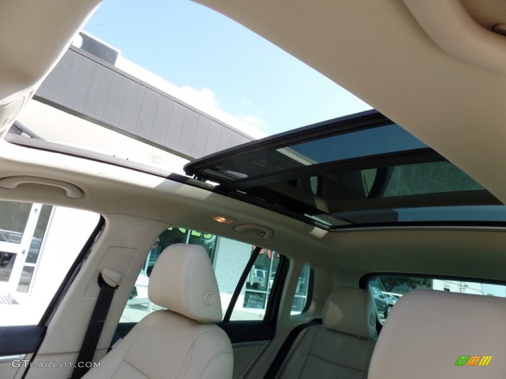 2012 Tiguan SEL - Deep Black Metallic / Beige photo #11