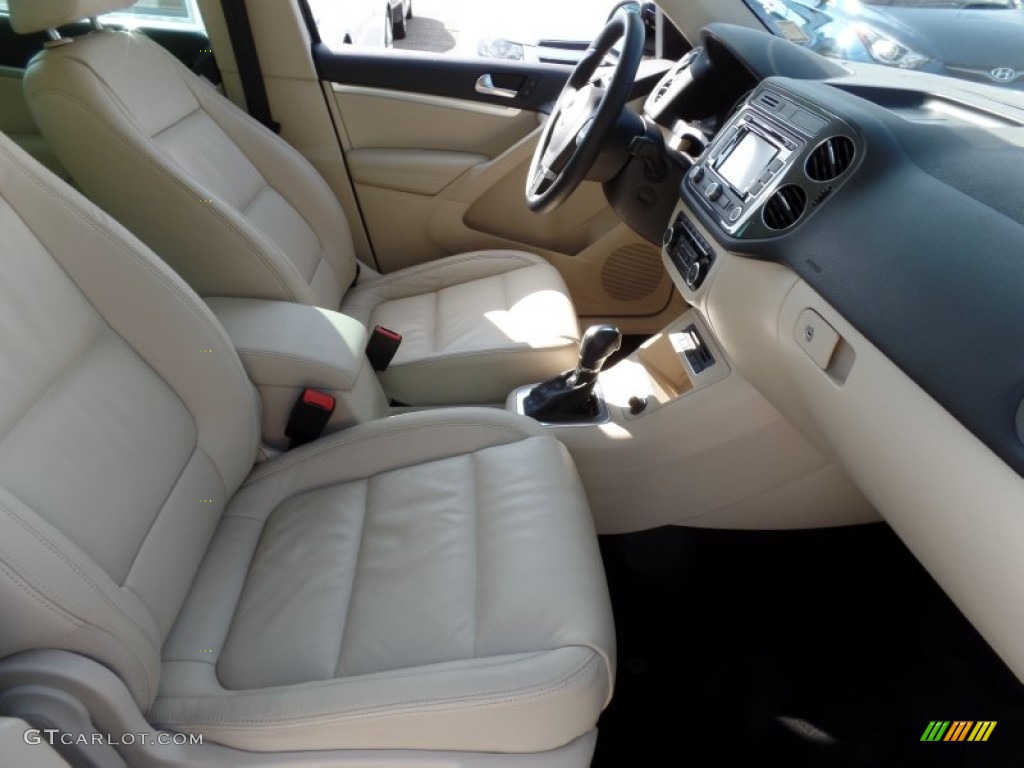 2012 Tiguan SEL - Deep Black Metallic / Beige photo #13