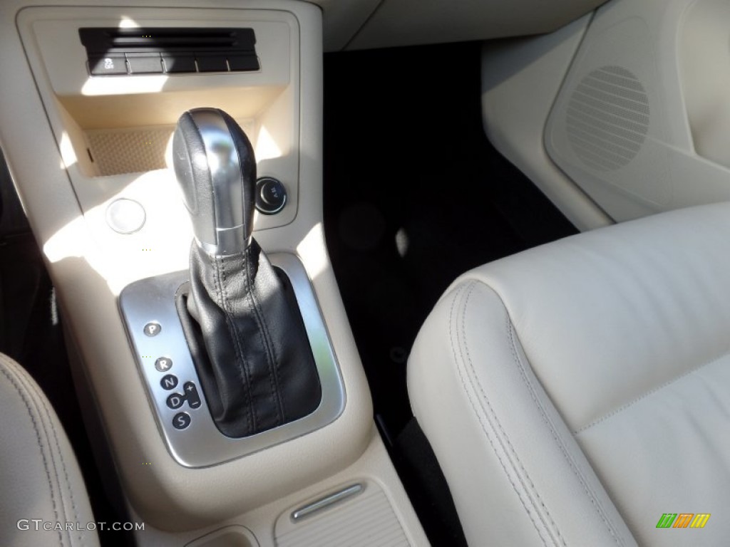 2012 Tiguan SEL - Deep Black Metallic / Beige photo #19