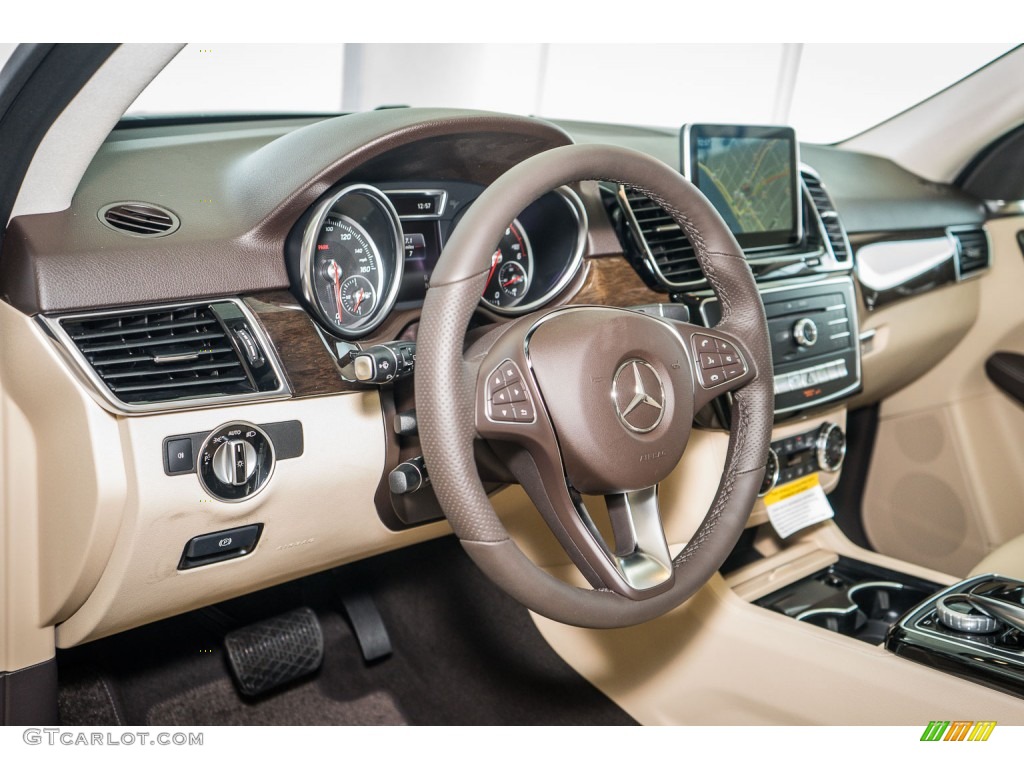 2016 Mercedes-Benz GLE 300d 4MATIC Dashboard Photos