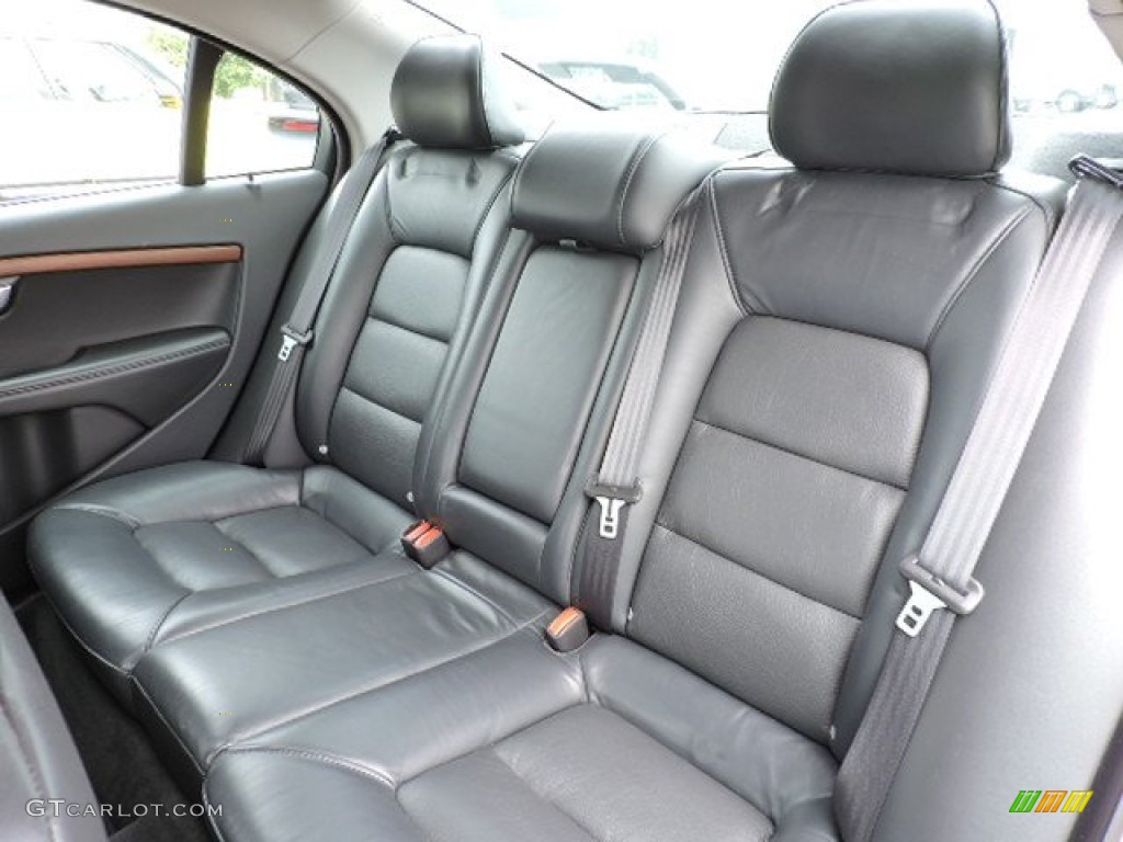 2010 Volvo S80 T6 AWD Rear Seat Photos