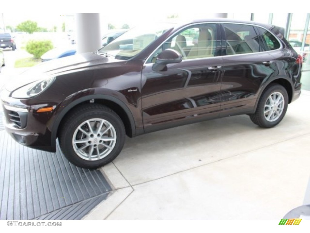 Mahogany Metallic 2016 Porsche Cayenne Standard Cayenne Model Exterior Photo #107064289