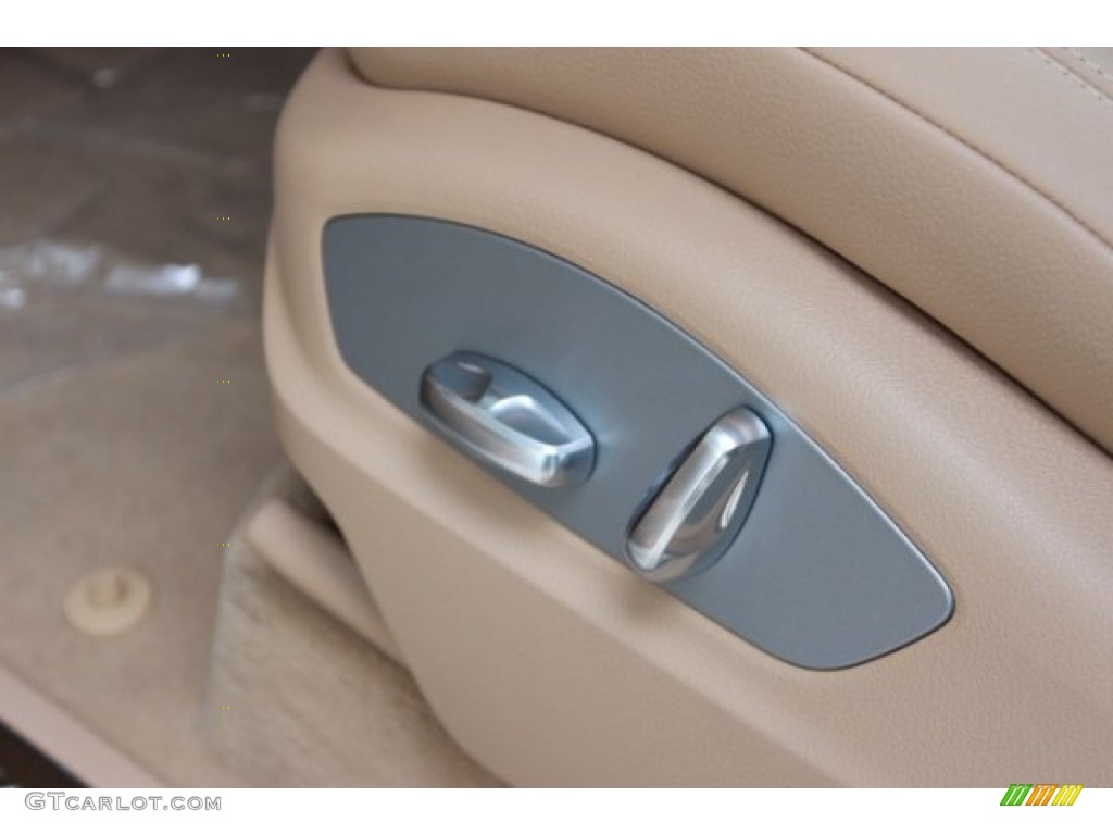 2016 Cayenne  - Mahogany Metallic / Luxor Beige photo #11