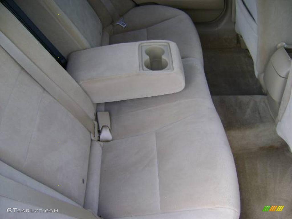 2004 Accord EX Sedan - Taffeta White / Ivory photo #25