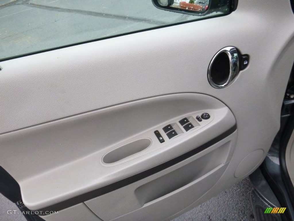 2011 HHR LT - Cyber Gray Metallic / Gray photo #16