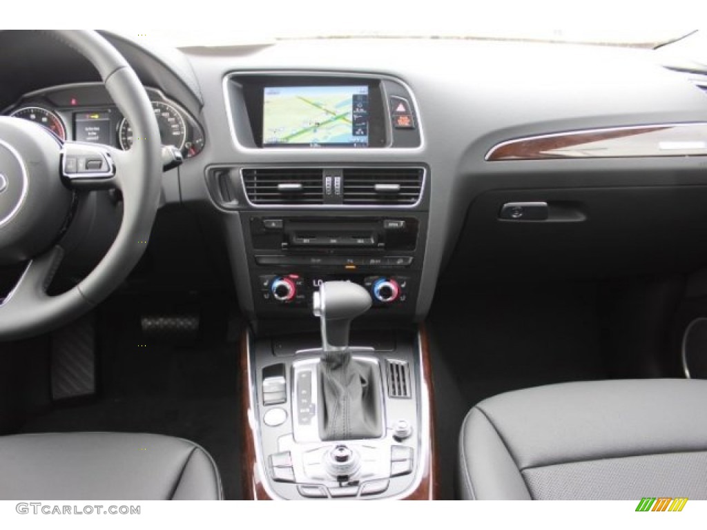 2016 Q5 3.0 TFSI Premium Plus quattro - Mythos Black Metallic / Black photo #36