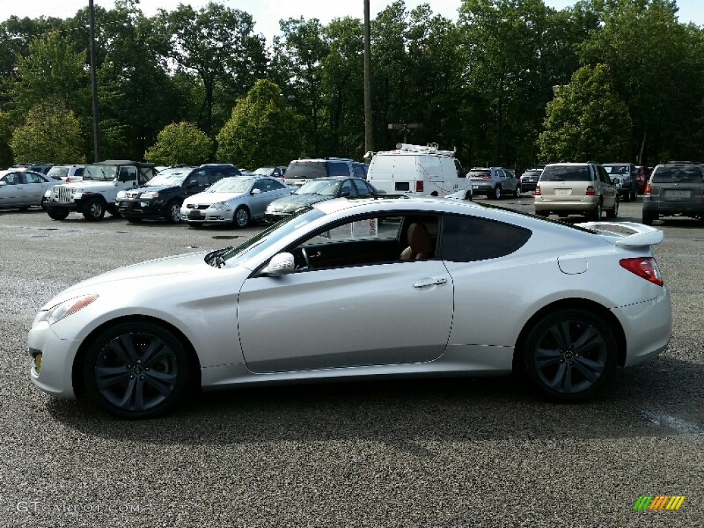 Silverstone 2010 Hyundai Genesis Coupe 3.8 Grand Touring Exterior Photo #107065678