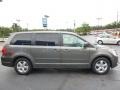 Meteor Gray Metallic - Routan SE Photo No. 6