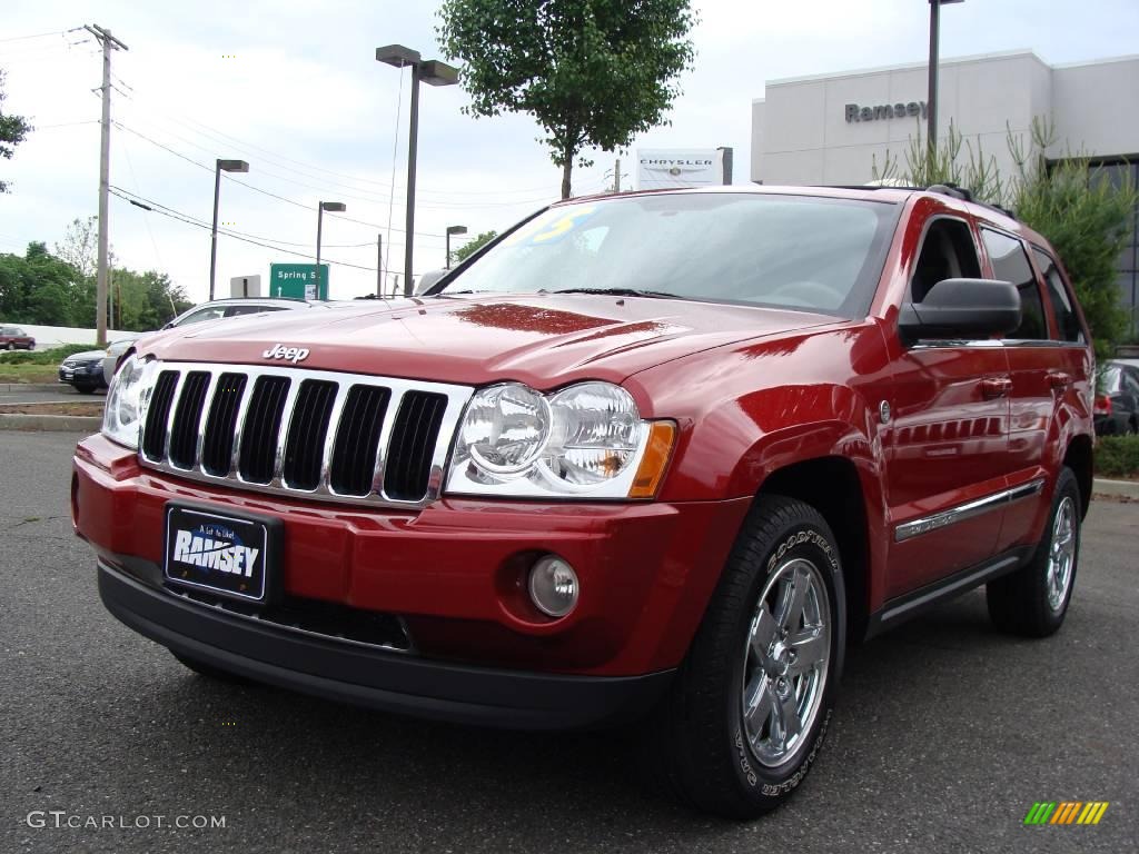 2005 Grand Cherokee Limited 4x4 - Inferno Red Crystal Pearl / Medium Slate Gray photo #1