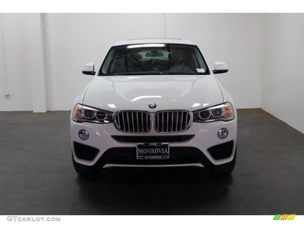 2016 X4 xDrive28i - Alpine White / Black photo #3