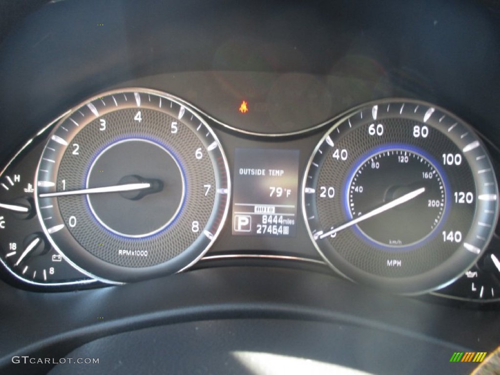 2015 Infiniti QX80 AWD Gauges Photo #107079048