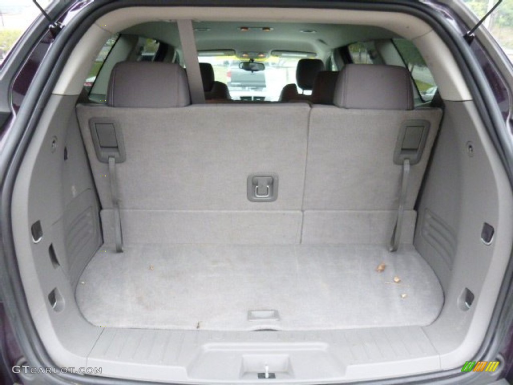 2010 Traverse LS - Dark Cherry Metallic / Dark Gray/Light Gray photo #5