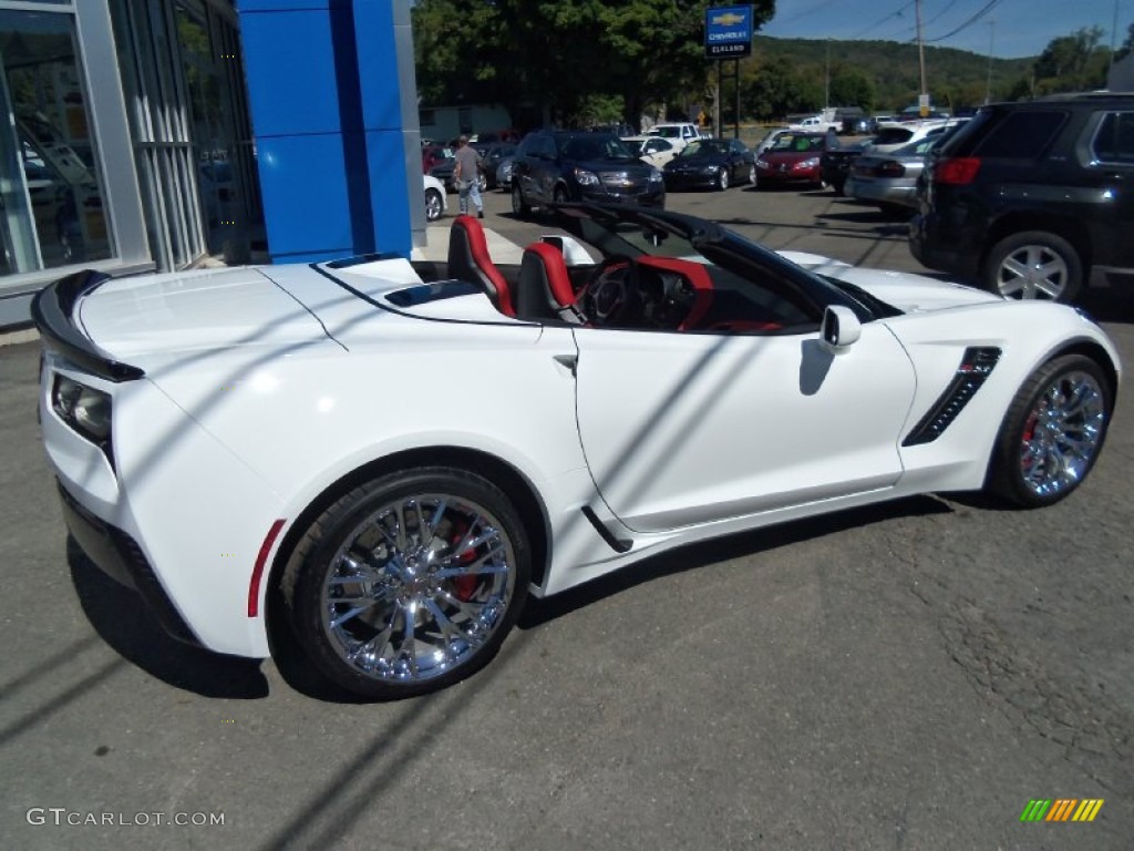 2016 Corvette Z06 Convertible - Arctic White / Adrenaline Red photo #6