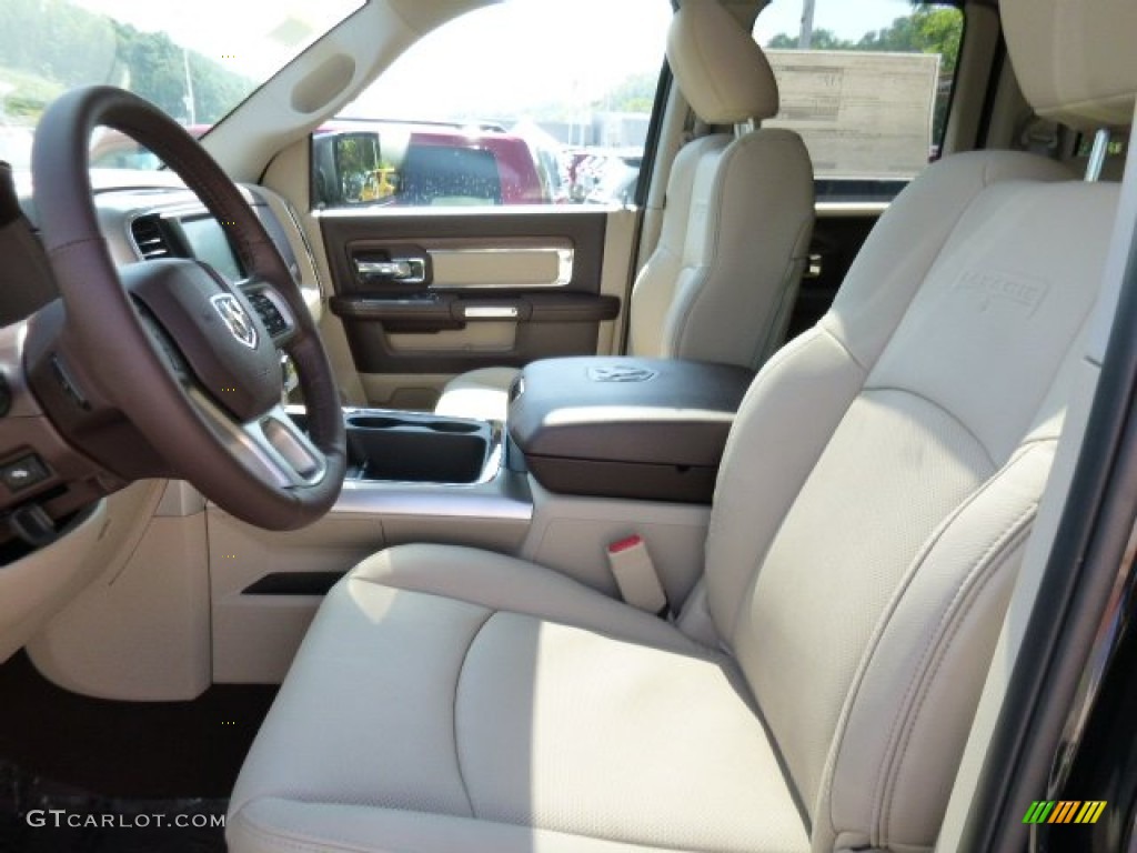 Canyon Brown/Light Frost Beige Interior 2016 Ram 1500 Laramie Quad Cab 4x4 Photo #107088495