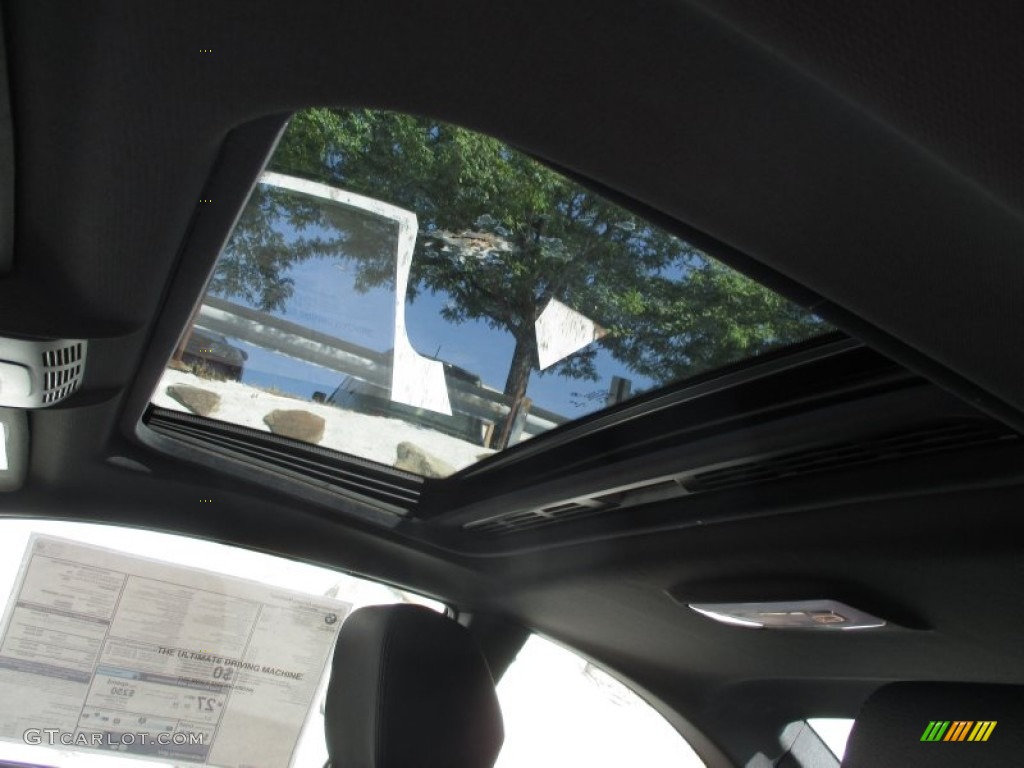 2016 2 Series 228i xDrive Coupe - Jet Black / Black photo #11