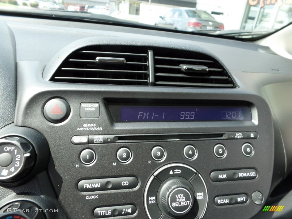 2013 Fit Sport - Polished Metal Metallic / Sport Black photo #17