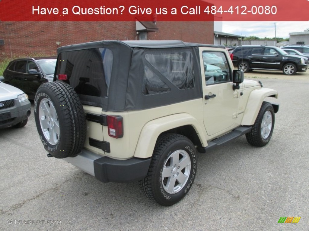 2011 Wrangler Sahara 4x4 - Sahara Tan / Black/Dark Saddle photo #3