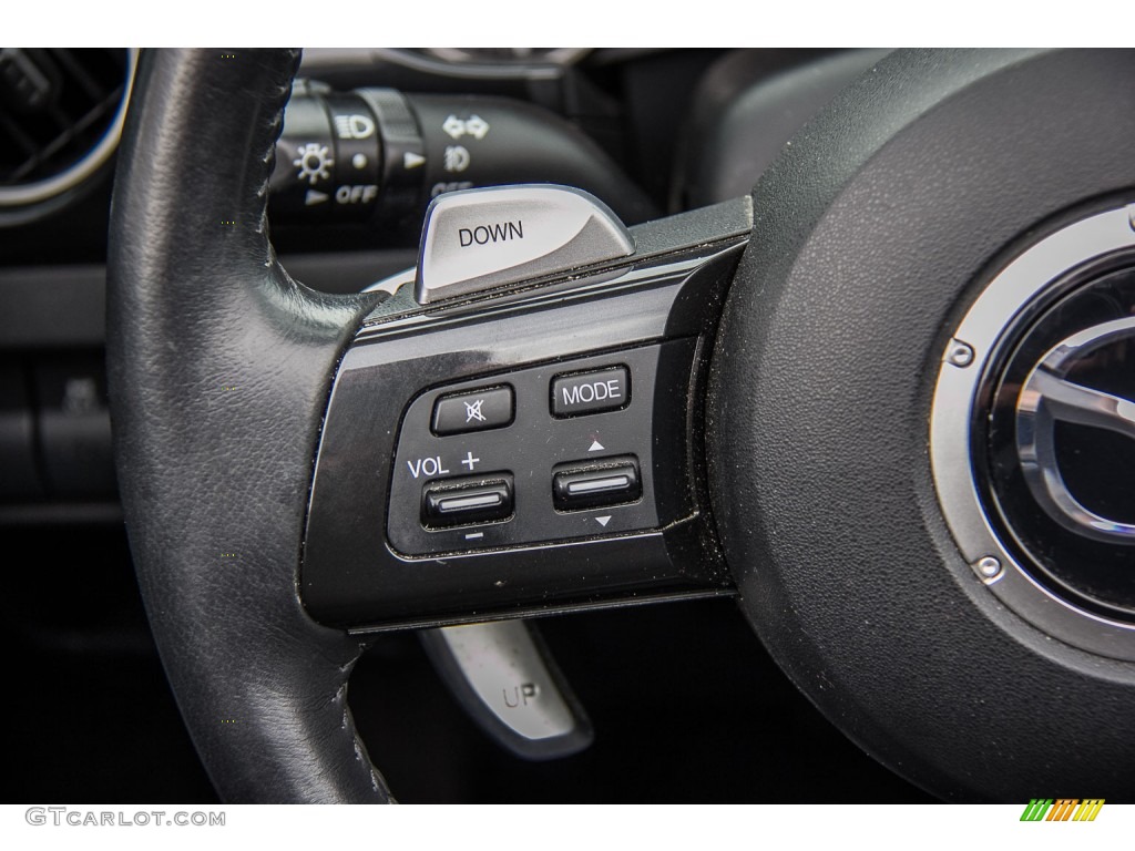 2013 Mazda MX-5 Miata Sport Roadster Controls Photos