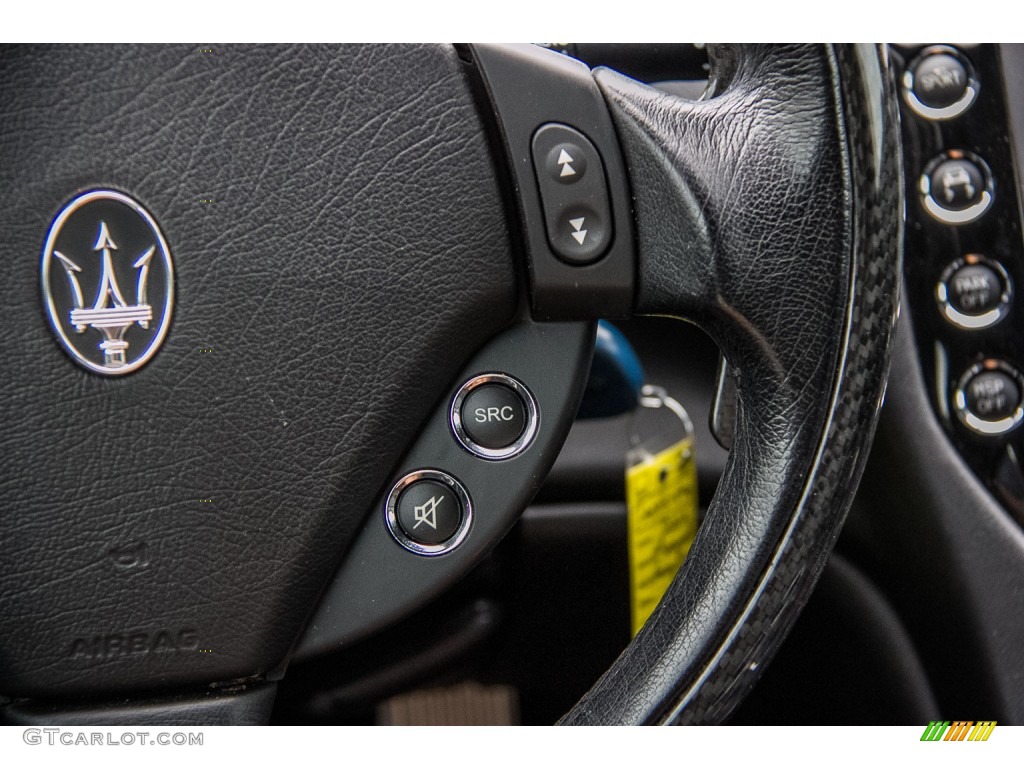 2010 Maserati GranTurismo S Controls Photo #107100057
