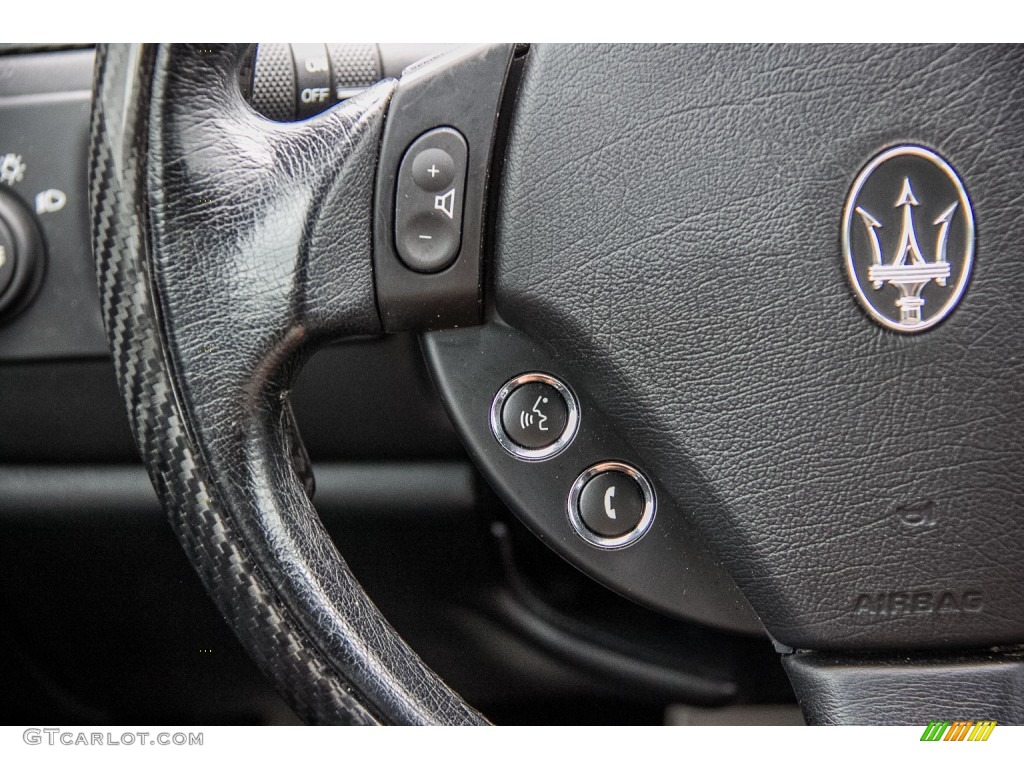 2010 Maserati GranTurismo S Controls Photos