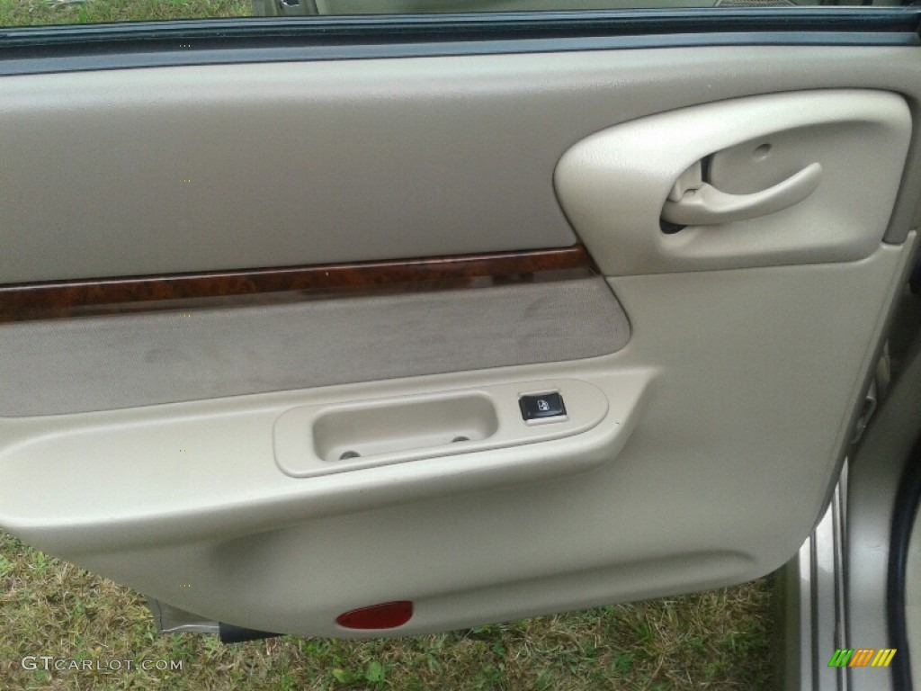 2003 Impala LS - Sandrift Metallic / Neutral Beige photo #17