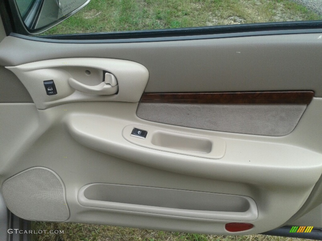 2003 Impala LS - Sandrift Metallic / Neutral Beige photo #20