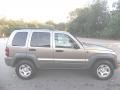 2005 Light Khaki Metallic Jeep Liberty Sport 4x4  photo #6