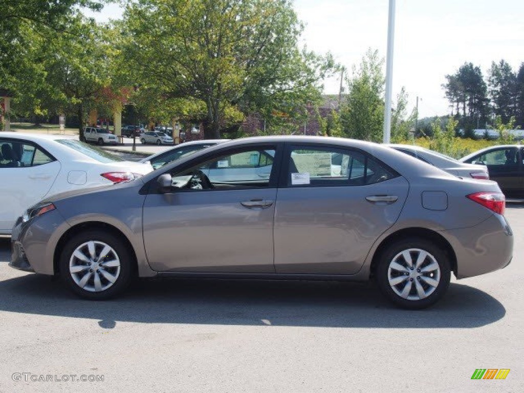 2016 Corolla LE - Brown Sugar Metallic / Ivory photo #2