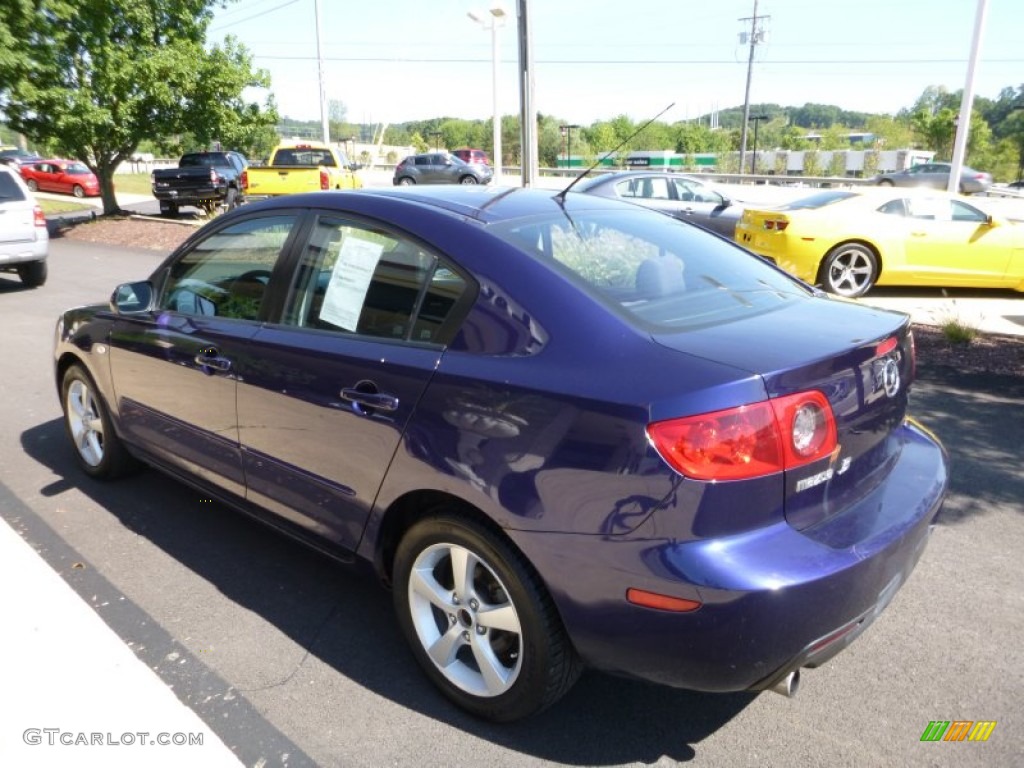 2006 MAZDA3 i Touring Sedan - Strato Blue Mica / Black photo #10