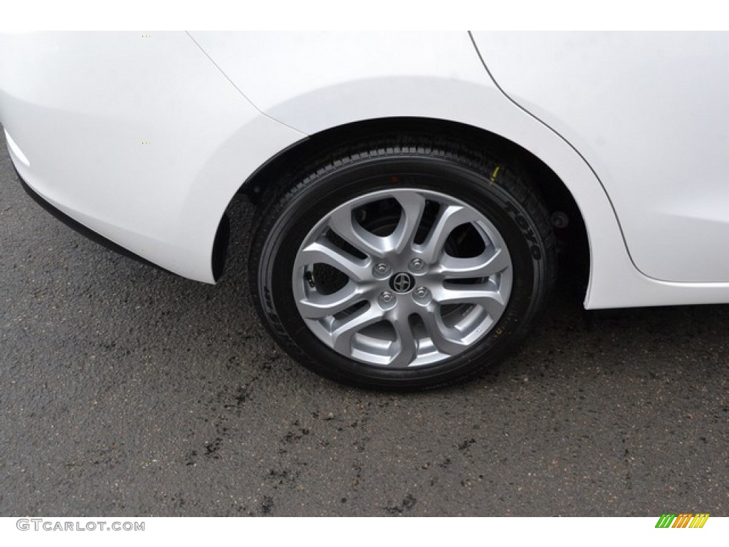 2016 Scion iA Sedan Wheel Photo #107112503