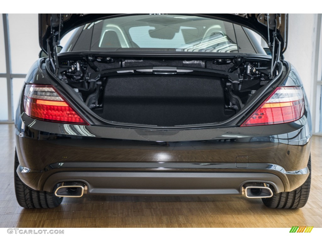 2016 Mercedes-Benz SLK 350 Roadster Trunk Photo #107115497